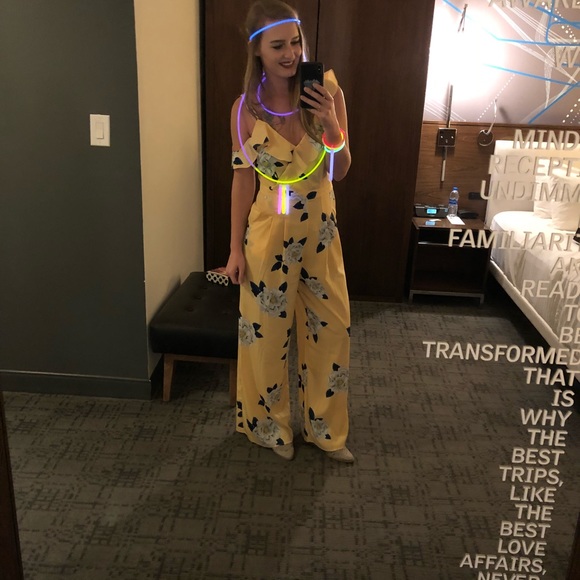 Meet your Posher, Sarah - Picture 3 of 3